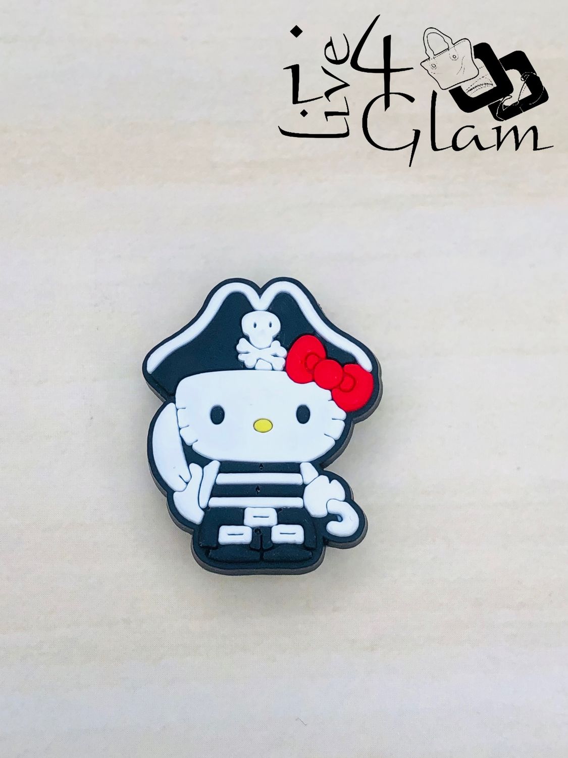 Hello Kitty Jibbit, Style: Pirate Costume