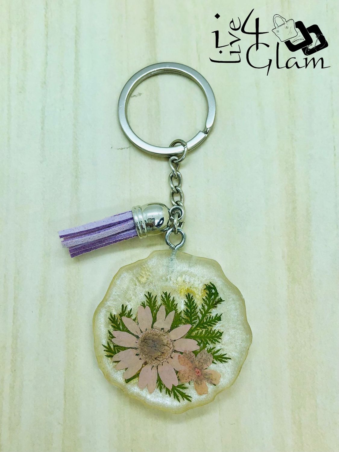 Hand Made Resin Flower Keychain Style 1