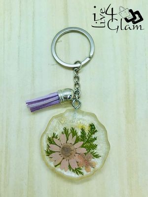 Hand Made Resin Flower Keychain Style 1