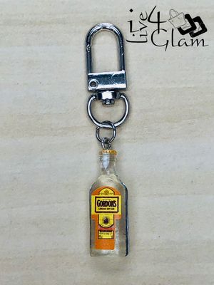 Mini Replica Gordon's London Dry Gin Keychain