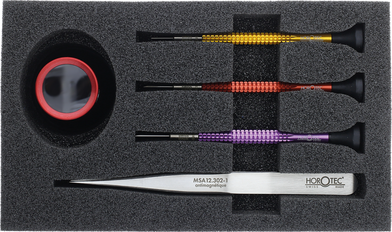 SET DI UTENSILI CON 3 CACCIAVITI IN ALLUMINIO, 1 MONOCOLO IN PLASTICA NERA E  1 PINZETTA ANTIMAGNETICA N.1 SET DI UTENSILI CON 3 CACCIAVITI IN ALLUMINIO, 1 MONOCOLO IN PLASTICA NERA E  1 PINZETTA ANTIMAGNETICA N.1