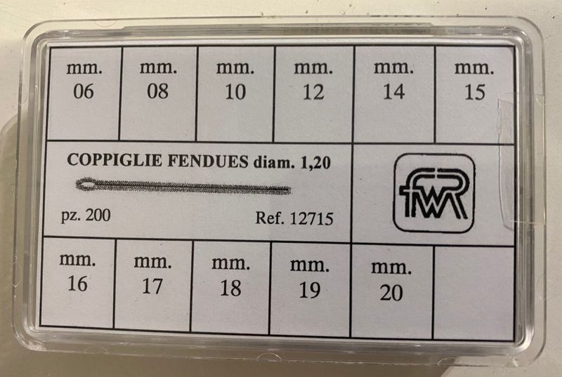 ASSORTIMENTO 200 COPPIGLIE DIAMETRO 1.20 PZ 200 ASSORTIMENTO 200 COPPIGLIE DIAMETRO 1.20 PZ 200
