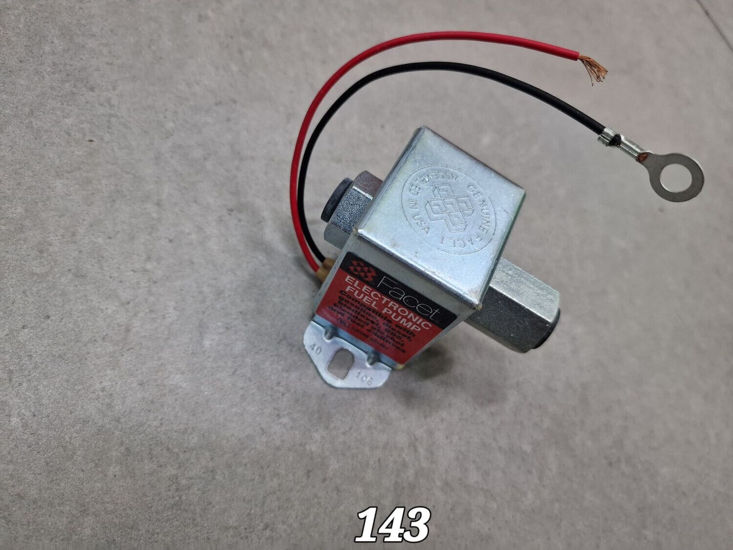 Bomba de gasolina eléctrica "Facet"