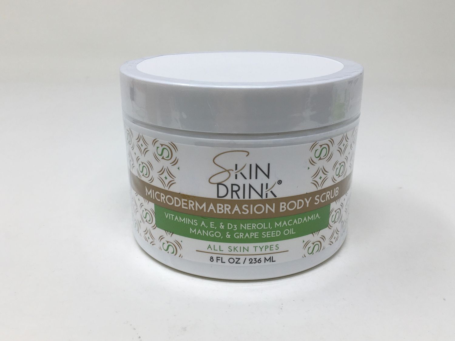 Microdermabrasion Body Scrub 8oz(Skin Drink)