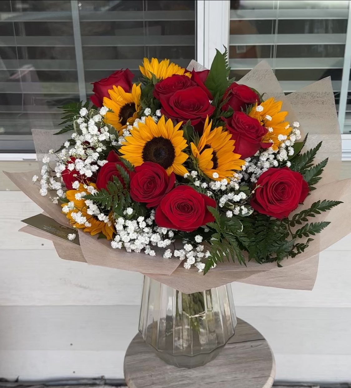 CB-M2 (12 roses)