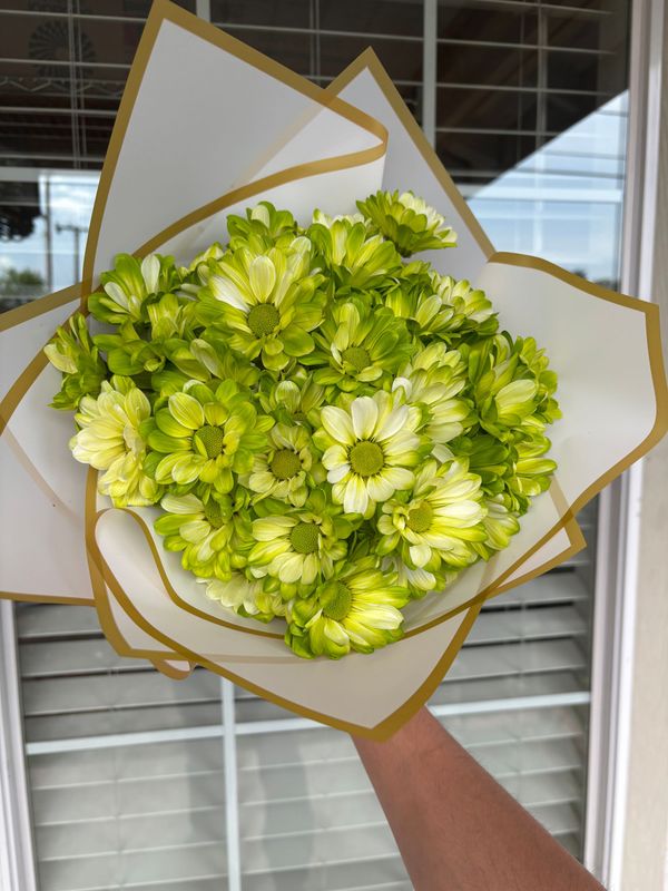Tie Dye Lime Green Daisies