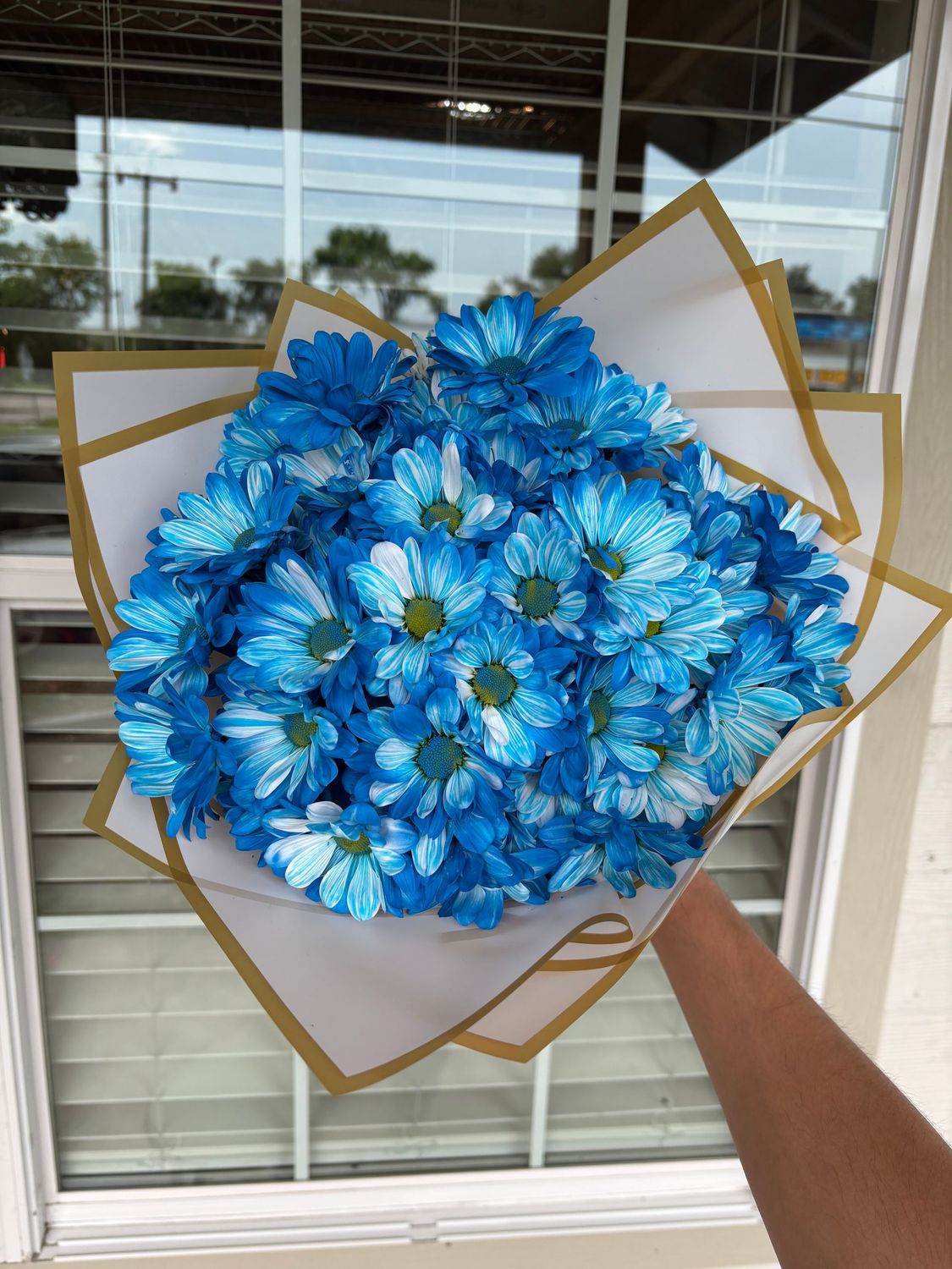 Tie Dye Blue Daisy