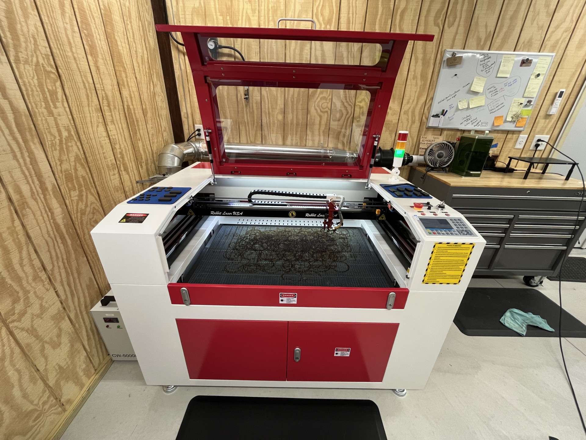 Pre-Owned Rabbit Laser DL-60-9060 COâ‚‚ Laser Package (60W, Low Hours)
