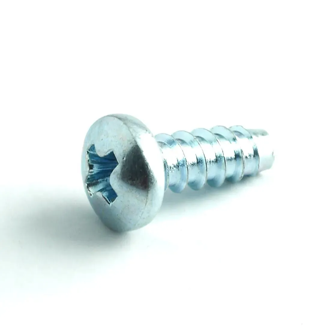 *Part* Simplicity/Riccar Screw #4 X 5/16