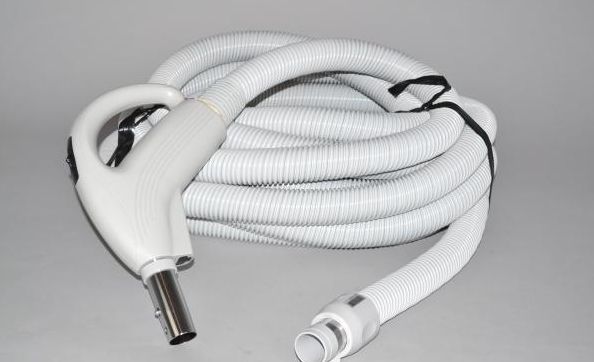 Central Vacuum Plastiflex 35' Low/Volt Hose Whith Switch And Button Lock