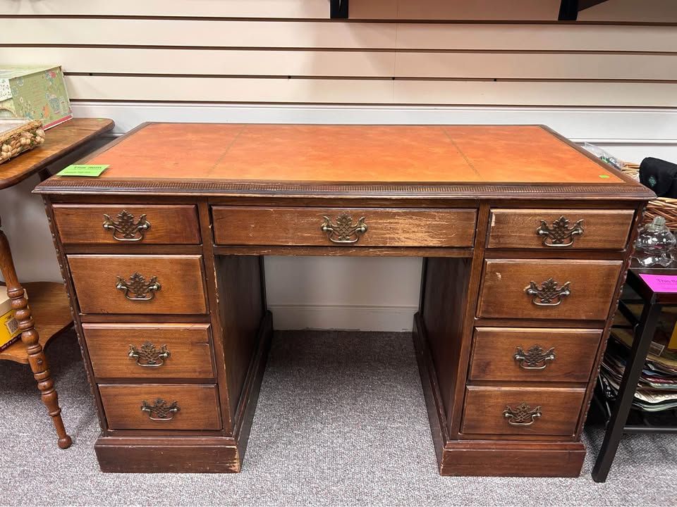 Chippendale Style Leather Top Desk