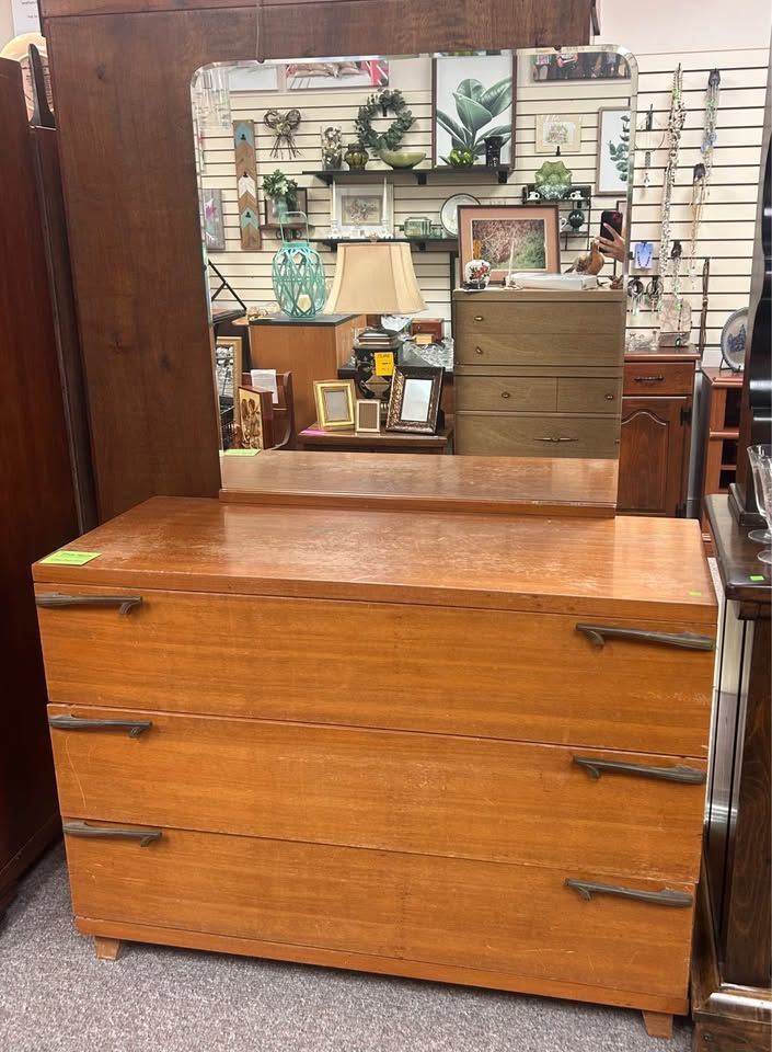 Wood Dresser With Mirror