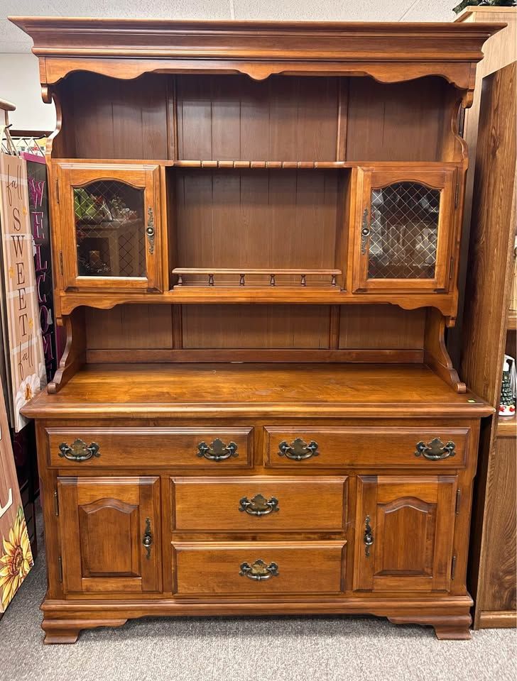 Heywood Wakefield Hutch