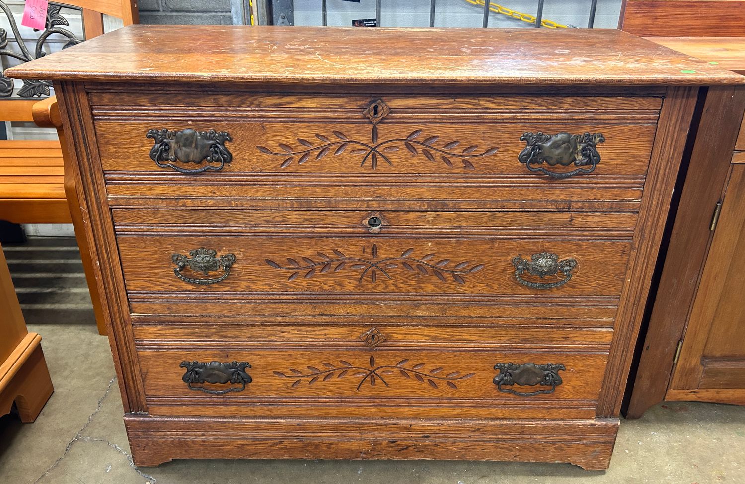 Vintage 3-Drawer Oak Dresser