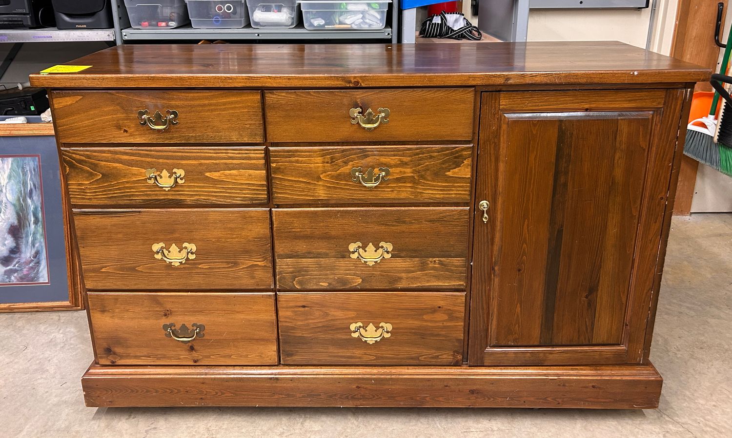13-Drawer Dresser
