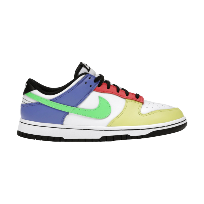 Nike Dunk Low Green Strike (W)