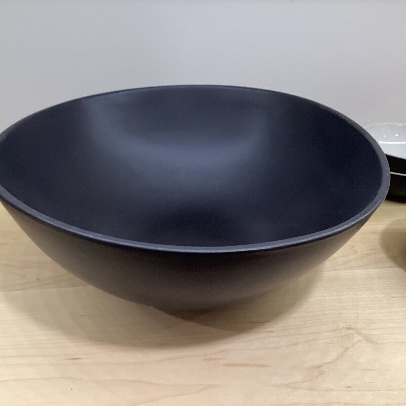 Dadasi Serving Bowl (basalt)