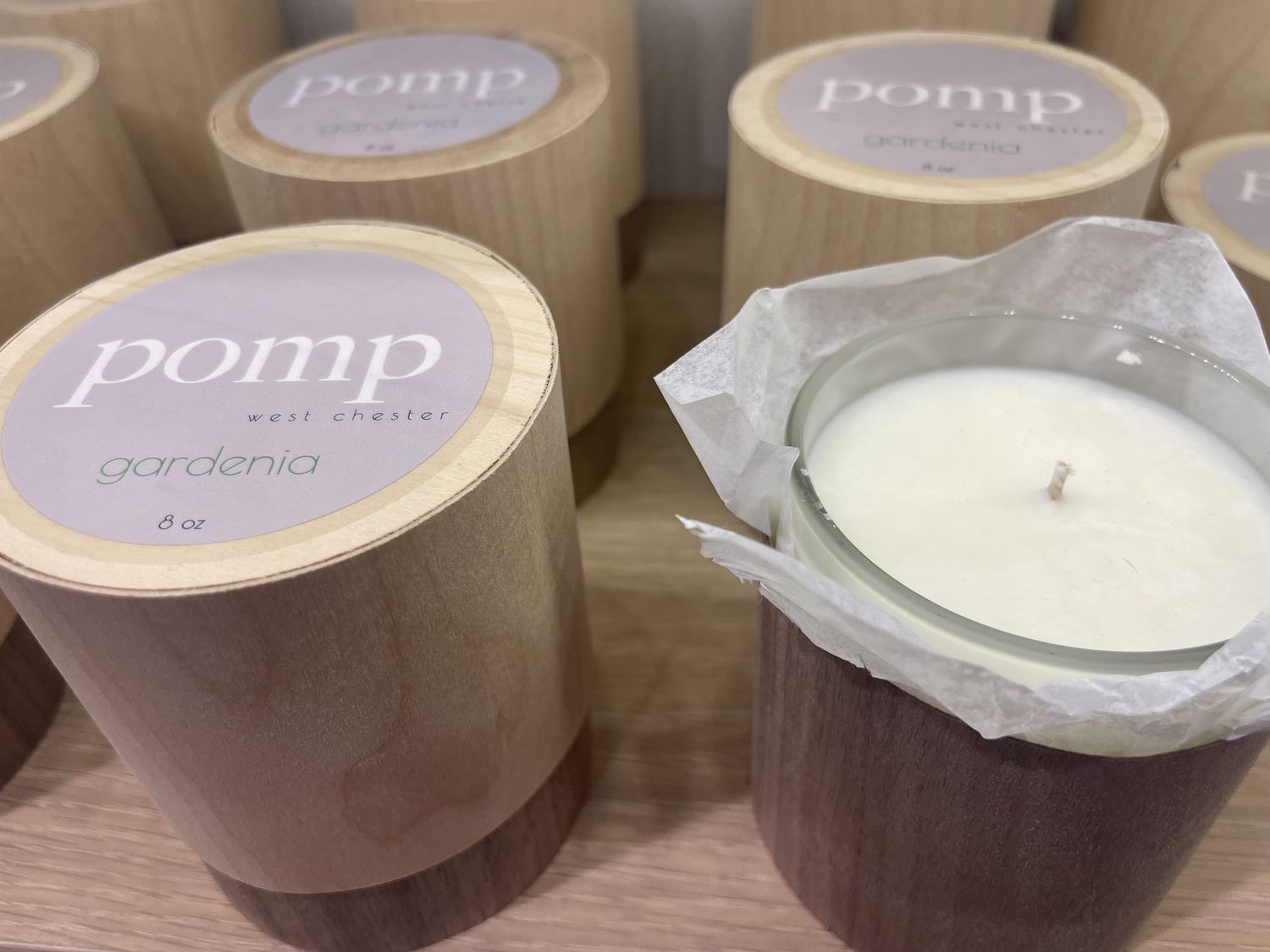 pomp candle:  Gardenia (8oz)