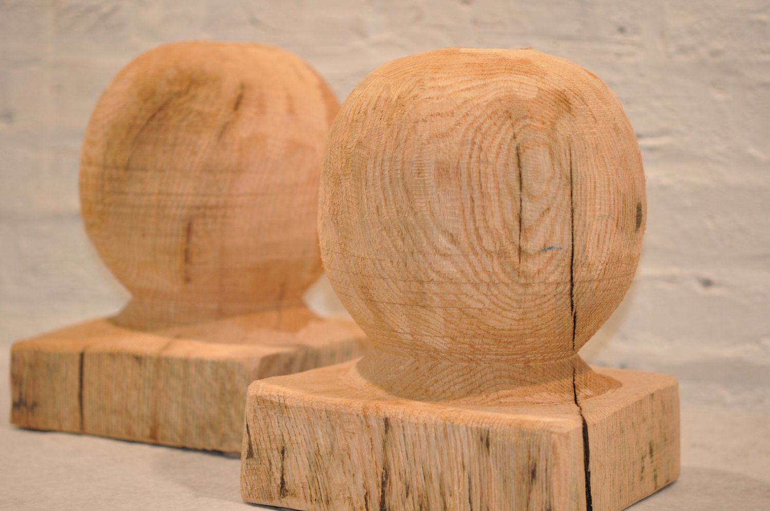 Artifacts: Rustic  Centerpiece Vase: &quot;Post Cap&quot;: White Oak