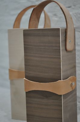 Pomp Box:  Wine Box: