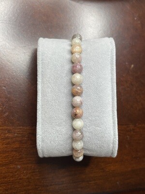 Lavender Quartz Bracelet - 6mm