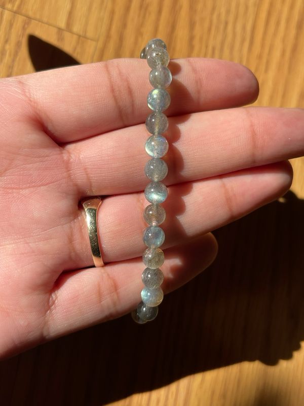 Labradorite Bracelet - 6mm