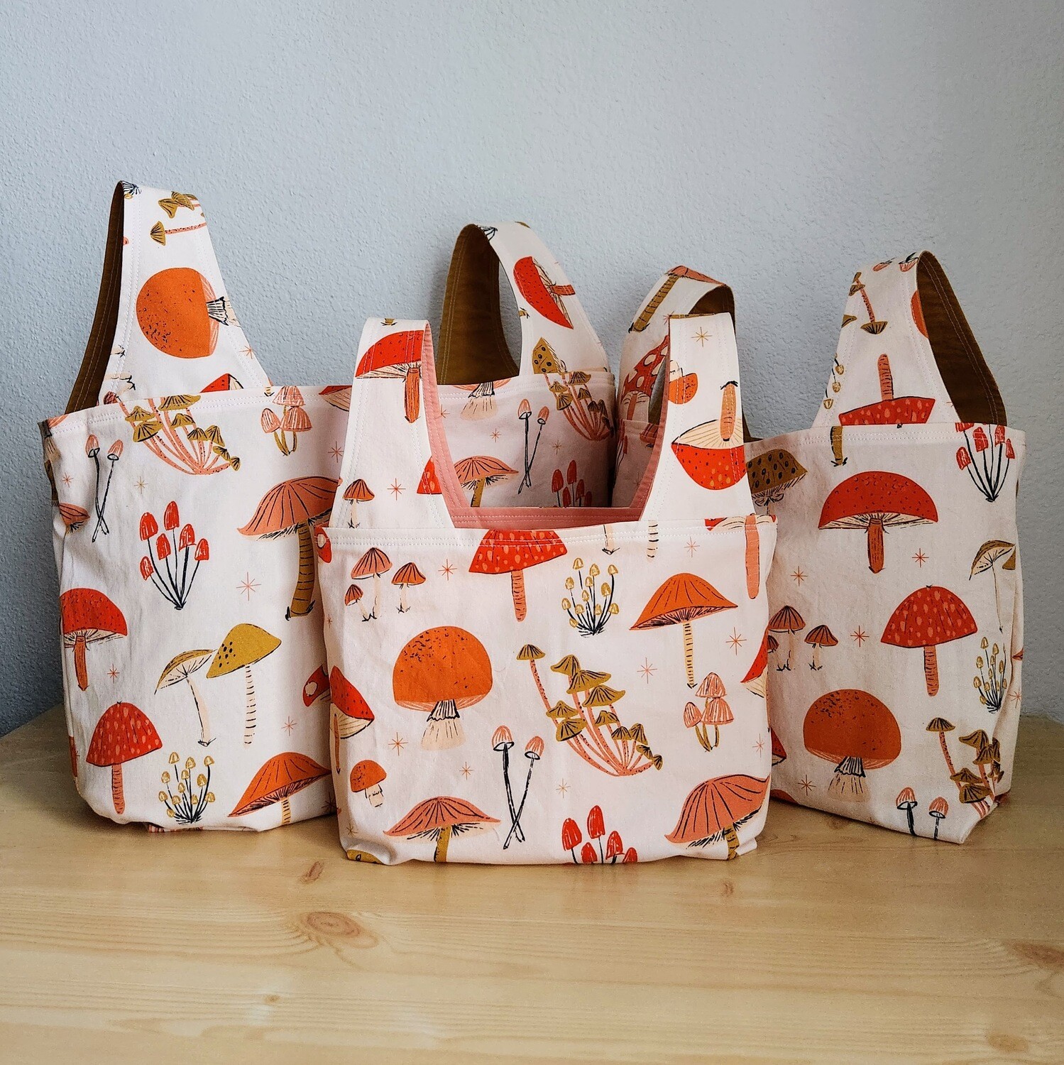 Retro Mushrooms Reusable Bag