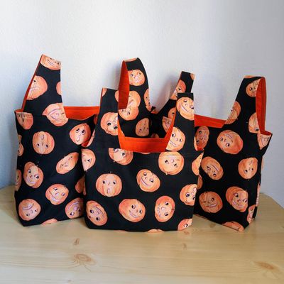 Tossed Jacks Reusable Bag