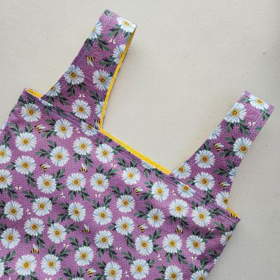 Daisy Scatter Purple Reusable Bag