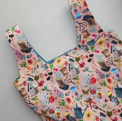 Katie&#39;s Garden Peach Reusable Bag