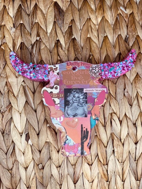 Dolly Bull Skull