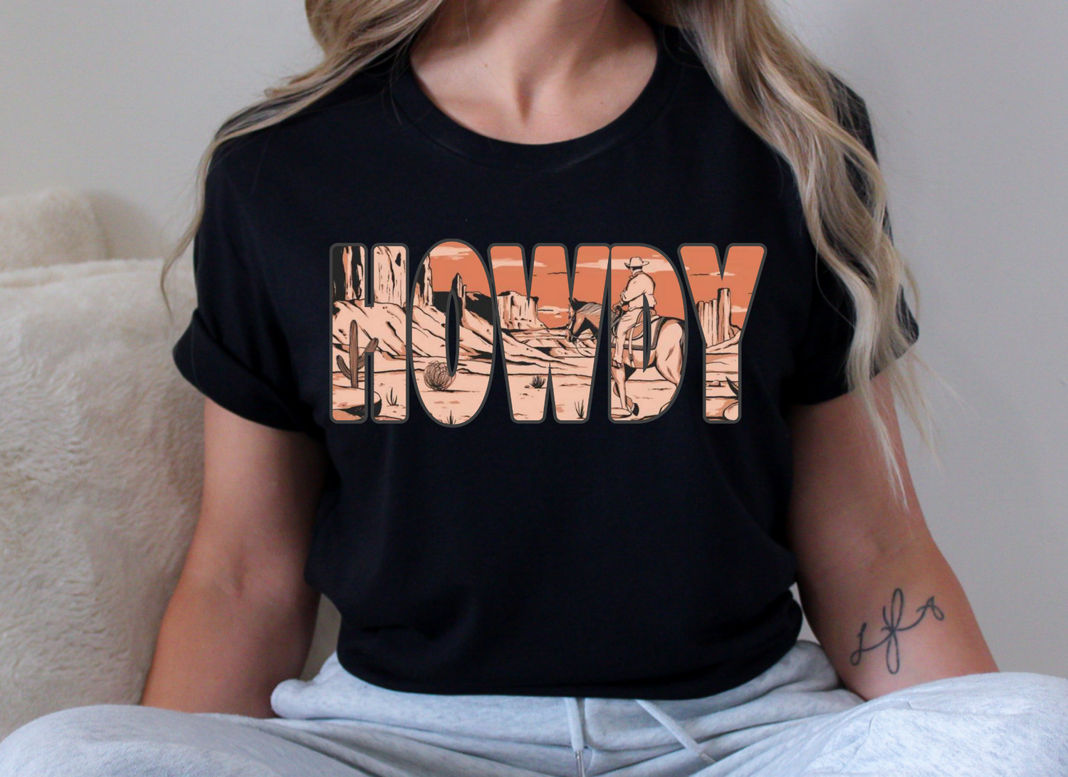 Howdy sunset scene