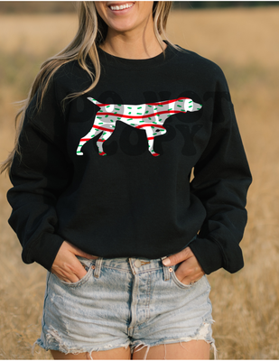 GSP pointing Christmas tree cake