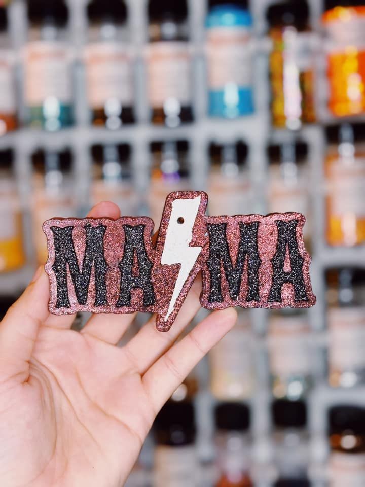 MAMA bolt Freshies