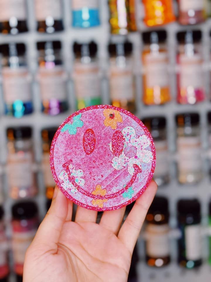 Smiley with flowers