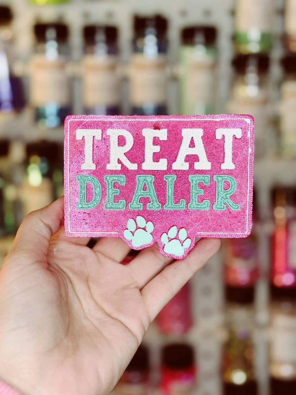 Treat Dealer