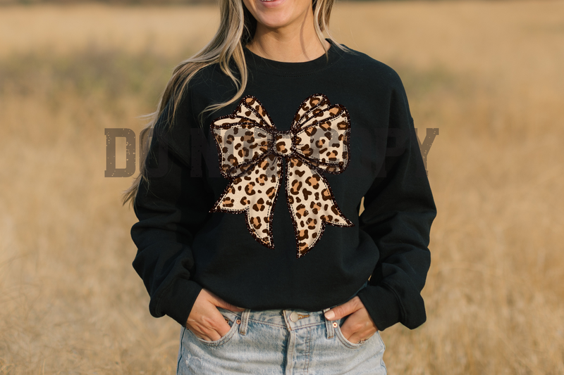 Cheetah bow tee