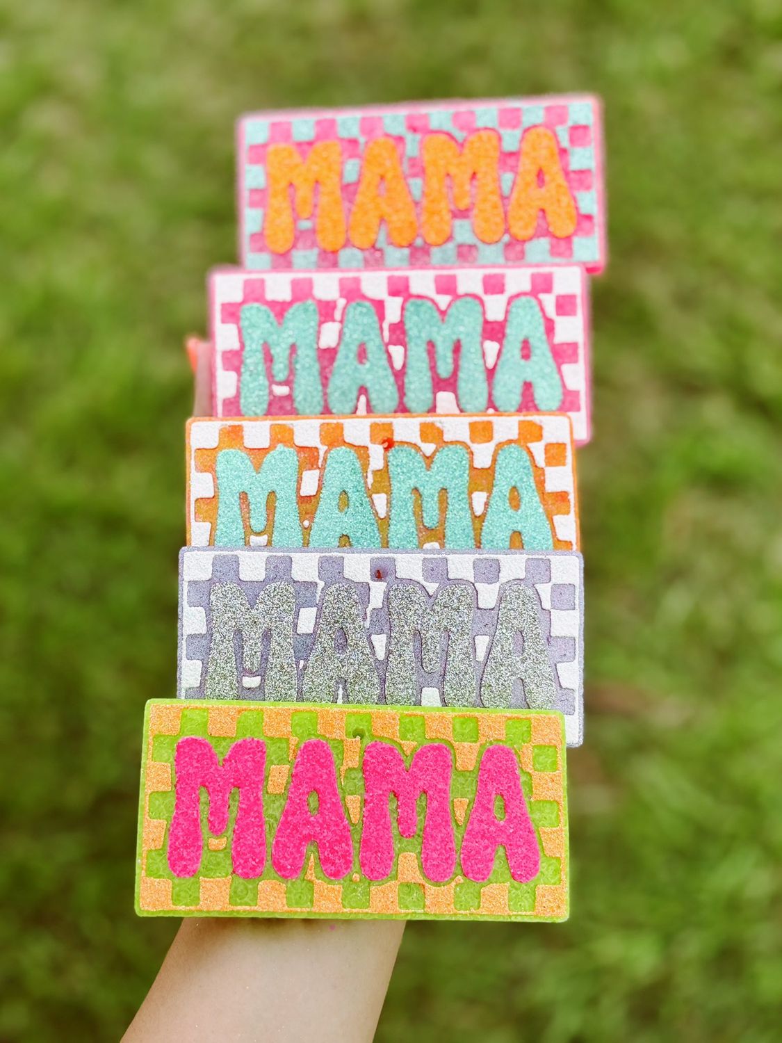 Mama checkered