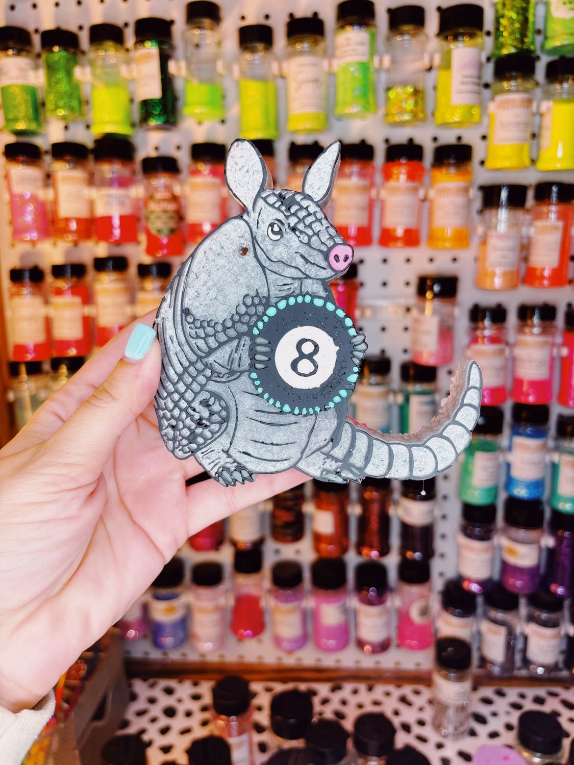 Armadillo 8 ball