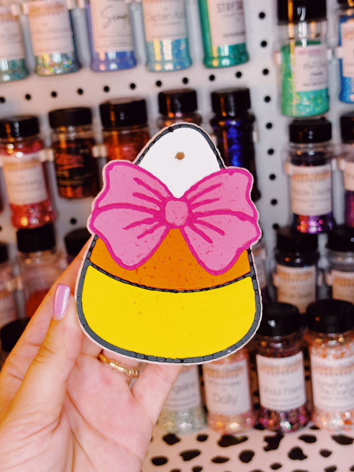 Bow Candy Corn