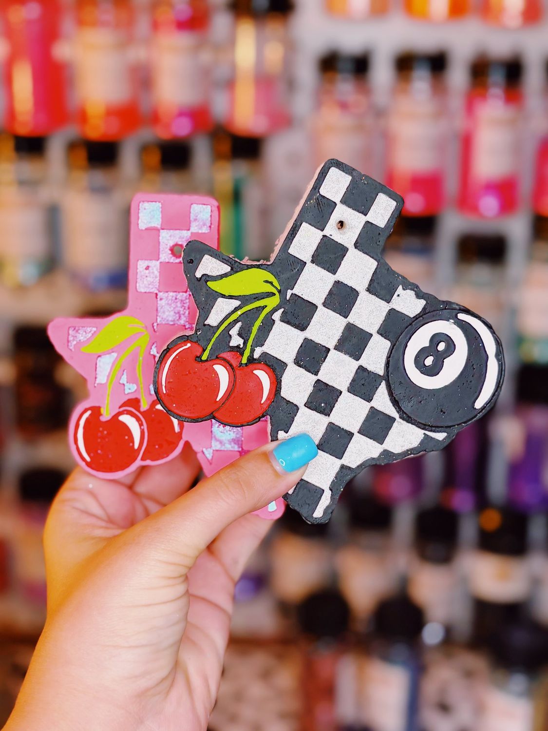 Checkered Texas with cherry and 8 ball