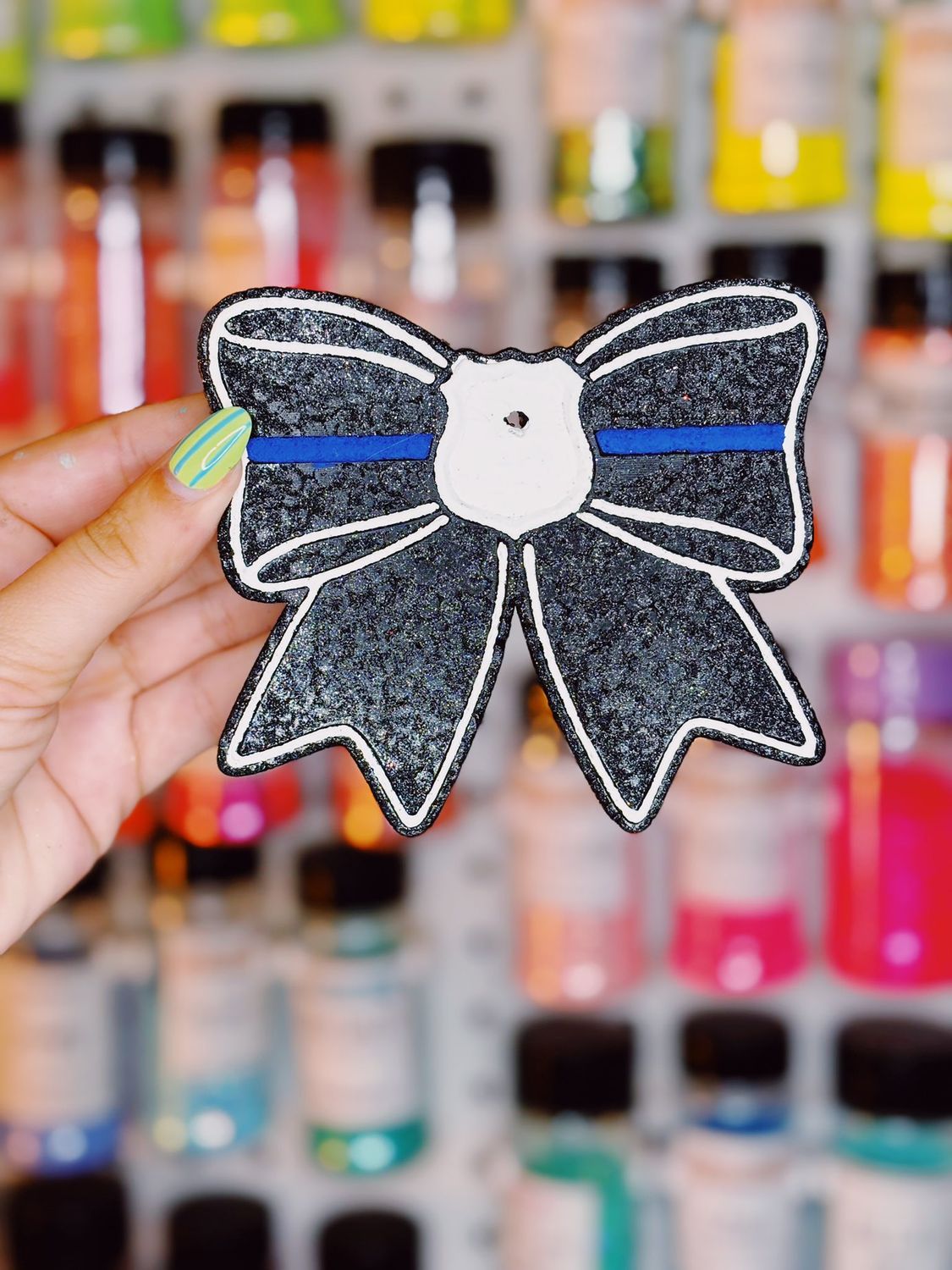 Badge Bow