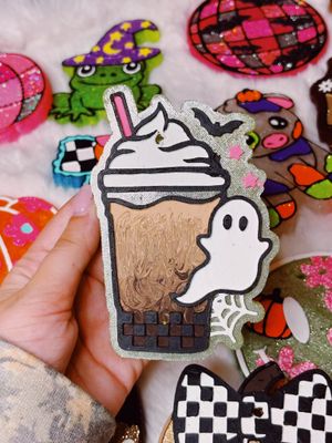 Plain coffee ghost