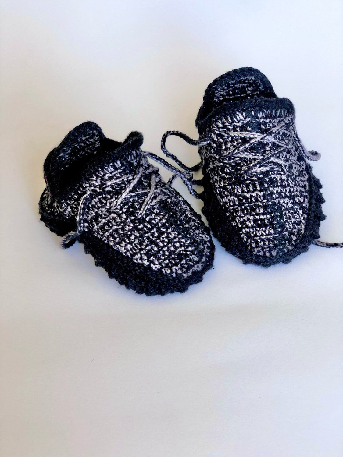 Baby sneakers ,yeezy zebra style , tennis yeezy para bebé