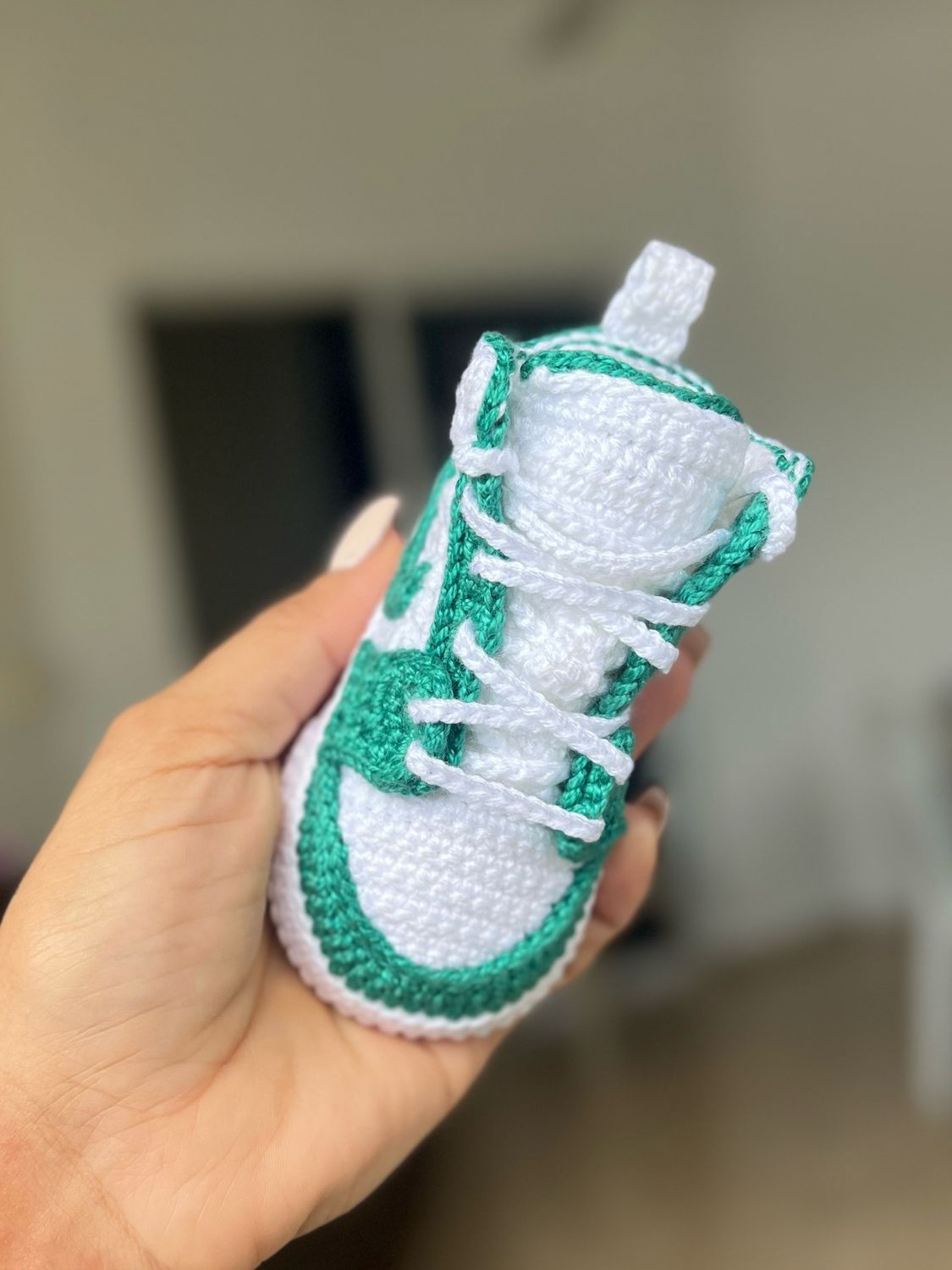 Crochet Jordan 1 Mid SE Baby