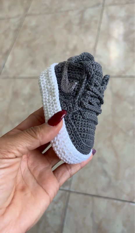 Crochet airforce 1