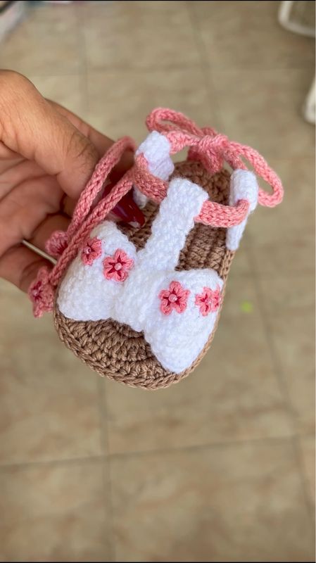 Blossom sandals