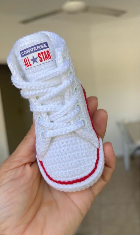 Crochet shoes converse style 