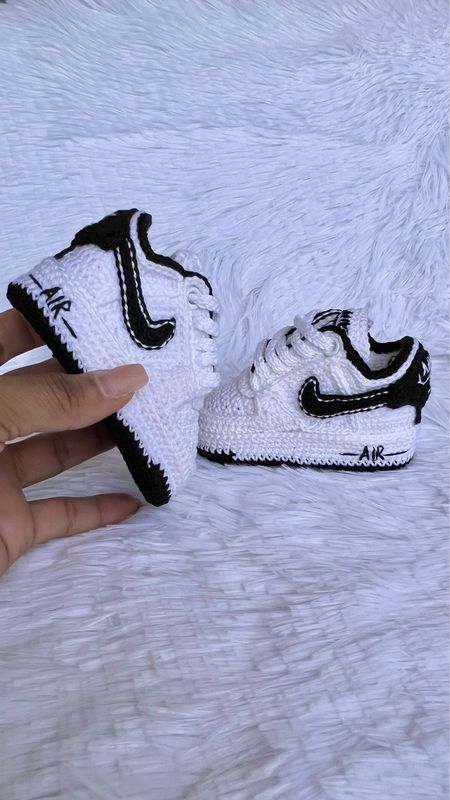 crochet AF1 for babies 