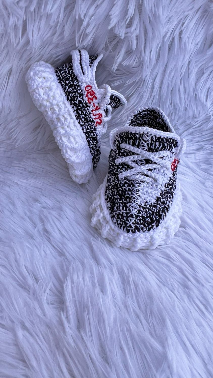 Crochet Yeezy Boost 350 V2 Zebra